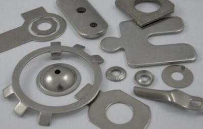 沖壓加工價格與金屬零部件加工費用計算指南